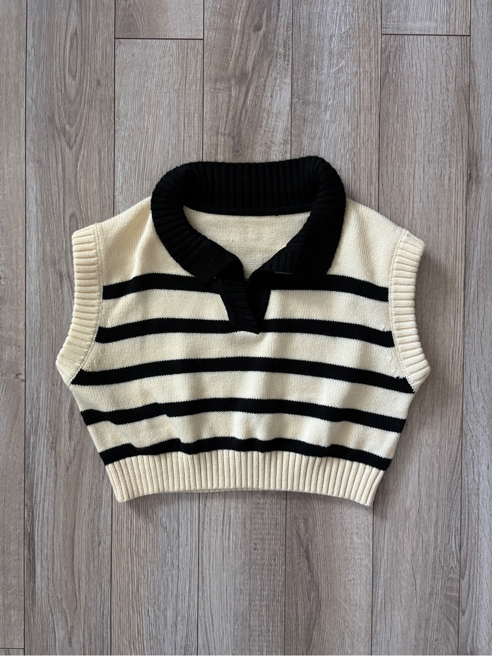 SHEIN Striped Knit Polo Sweater Vest Cropped Size M French Girl Old Money Preppy